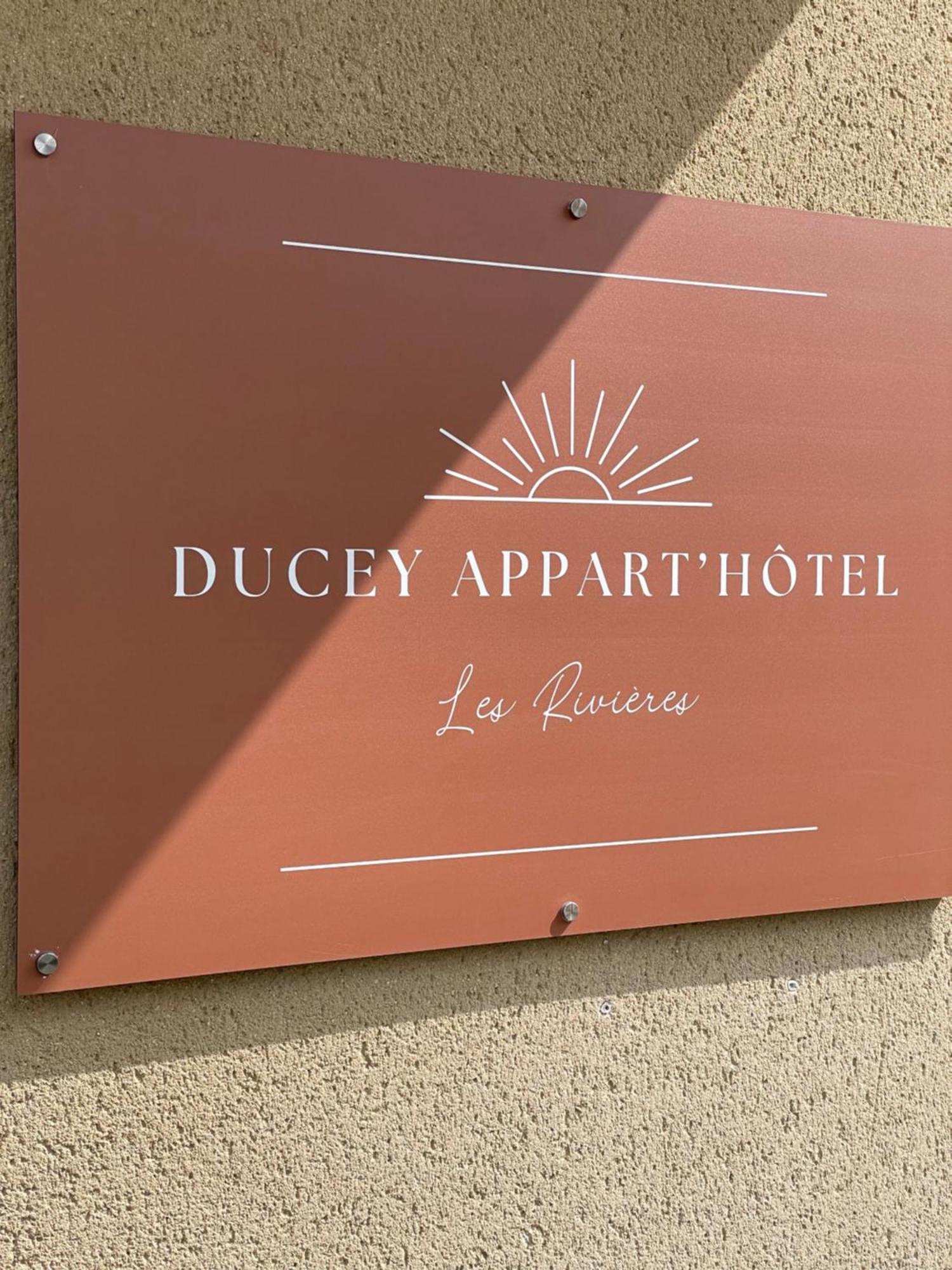 Ducey Appart'Hotel - Les Rivieres Exterior photo